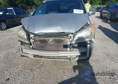 2008 Honda Odyssey Ex z USA, uszkodzony, nr VIN 5FNRL38498B026939